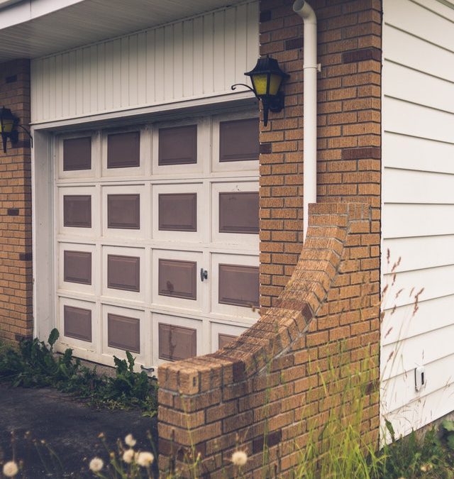 Tips on What to Do When You Have a Clogged Downspout